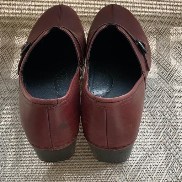 Dansko Loafers Brown Leather Upper Women Closed Toe Shoes Size 40 - Picture 4 of 13